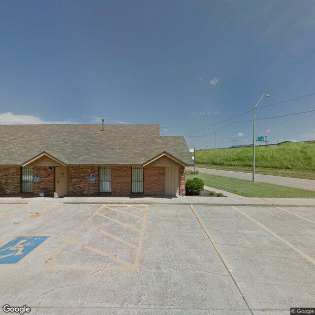 221 N. I-35 Frontage Rd., Moore, OK, 73160